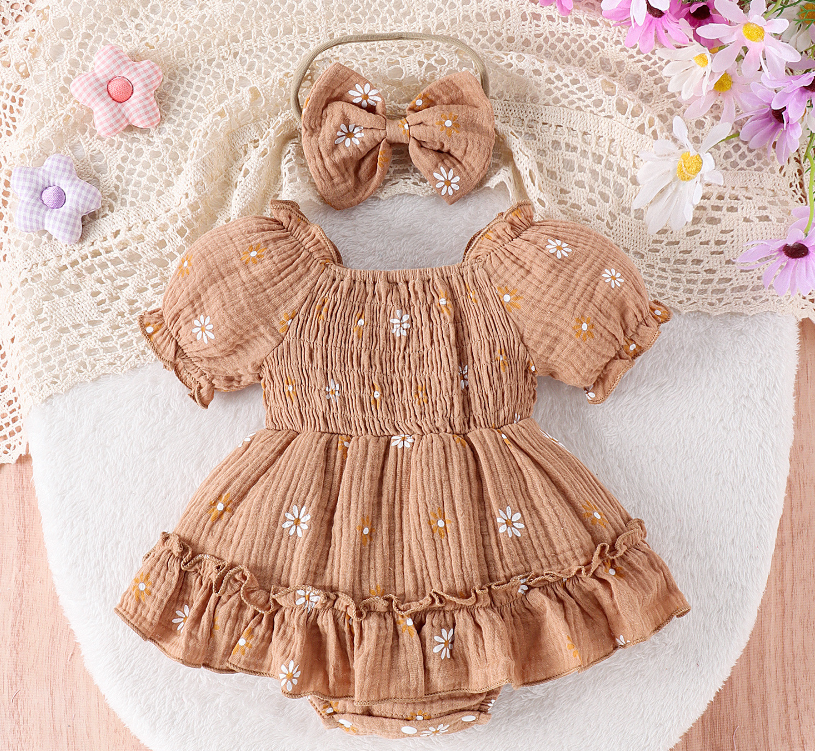 Floral Cotton Baby Romper – Short-Sleeved Triangle Jumpsuit for Girls
