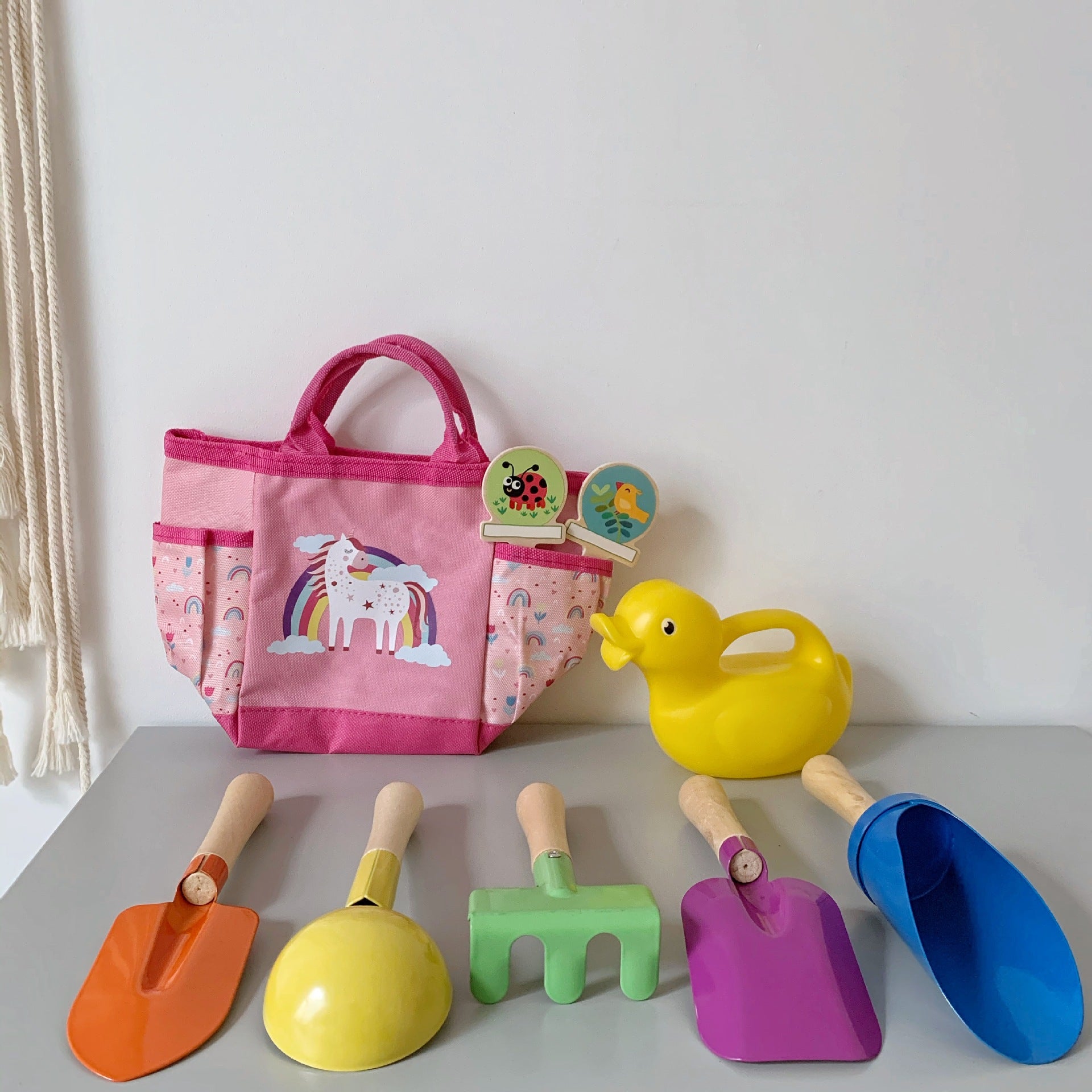 9-Piece German Kids’ Beach Toy Set – Sand Shovel, Tools & Cassia Seed Fill in Handbag