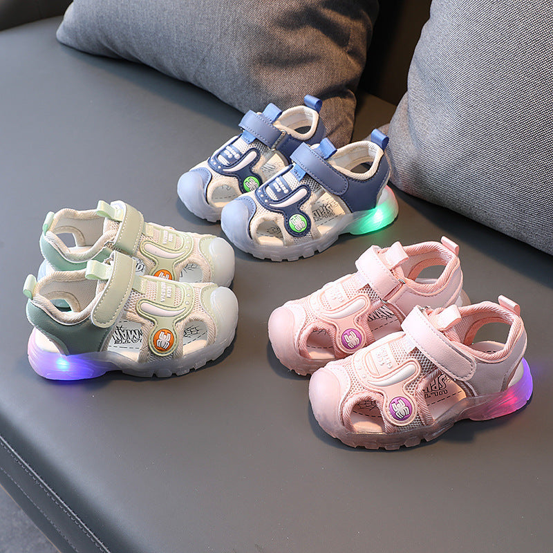 LED Sports Sandals for Kids – Soft Sole & Light-Up Design (Spring/Summer)