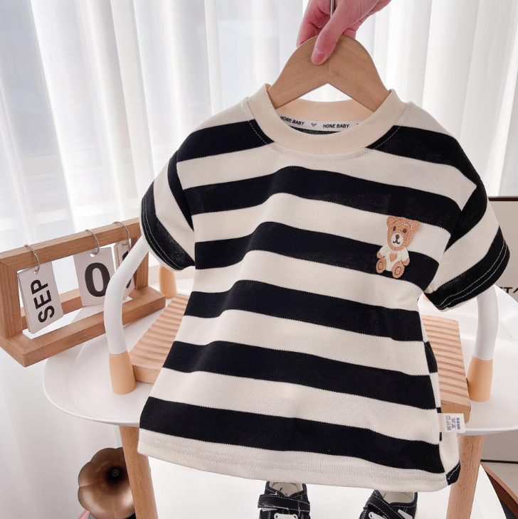Boys’ Summer T-Shirt – Lightweight Short-Sleeved Cotton Tee for Kids