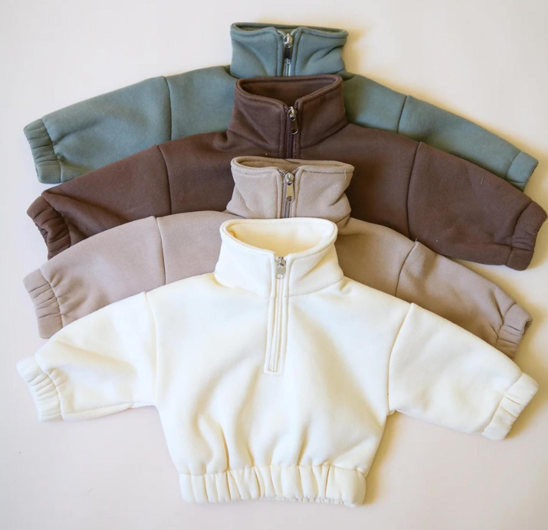 Korean Winter Fleece Set – High-Neck Zip Top & Jogger Pants (Unisex)