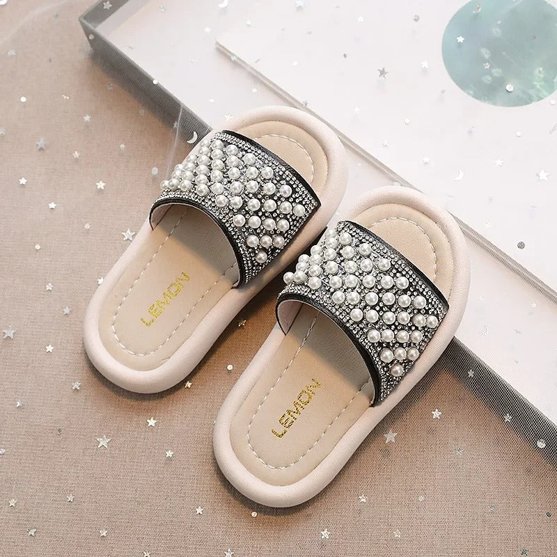 Girls’ Pearl Beaded Summer Sandals – Rhinestone Soft Sole Flats | Elegant Flip-Flops for Kids