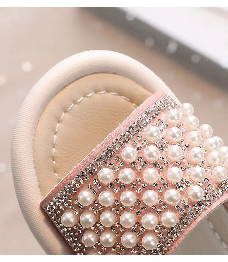 Girls’ Pearl Beaded Summer Sandals – Rhinestone Soft Sole Flats | Elegant Flip-Flops for Kids