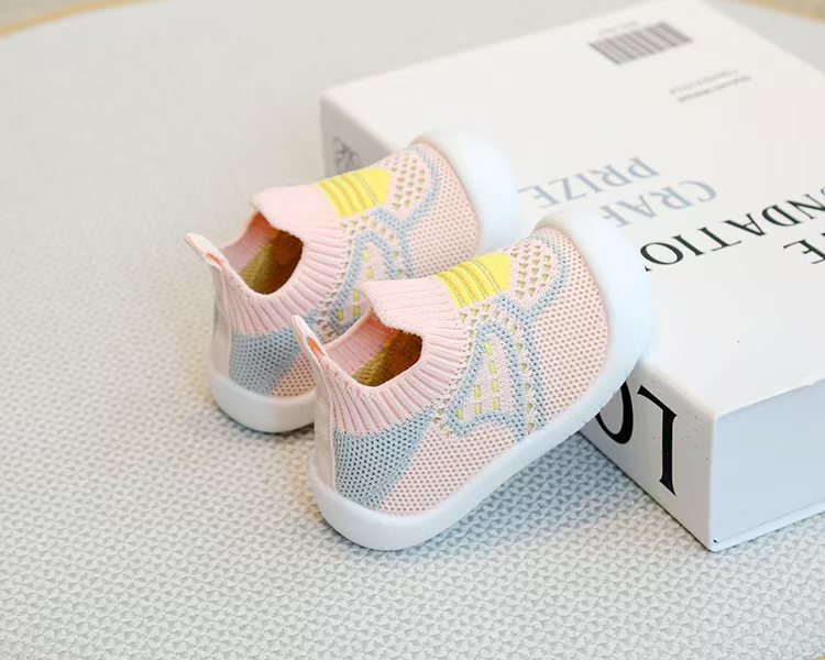 All-Season Baby Walking Shoes – Soft Sole & Breathable (Indoor & Outdoor)