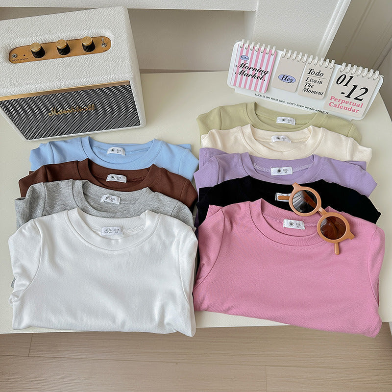 Unisex White Long Sleeve T-Shirt – Loose Fit Cute Bottoming Top for Spring & Autumn