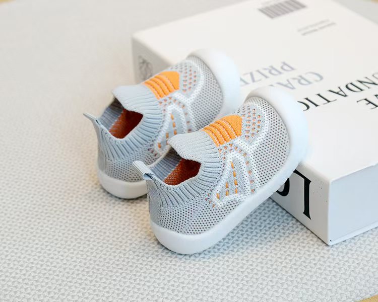 All-Season Baby Walking Shoes – Soft Sole & Breathable (Indoor & Outdoor)