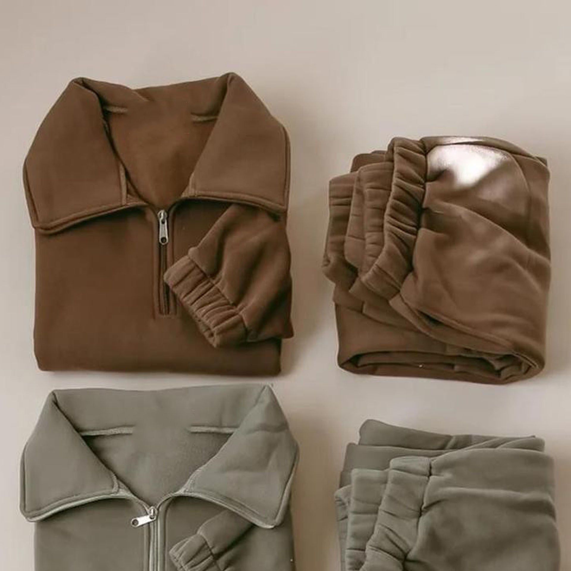 Korean Winter Fleece Set – High-Neck Zip Top & Jogger Pants (Unisex)