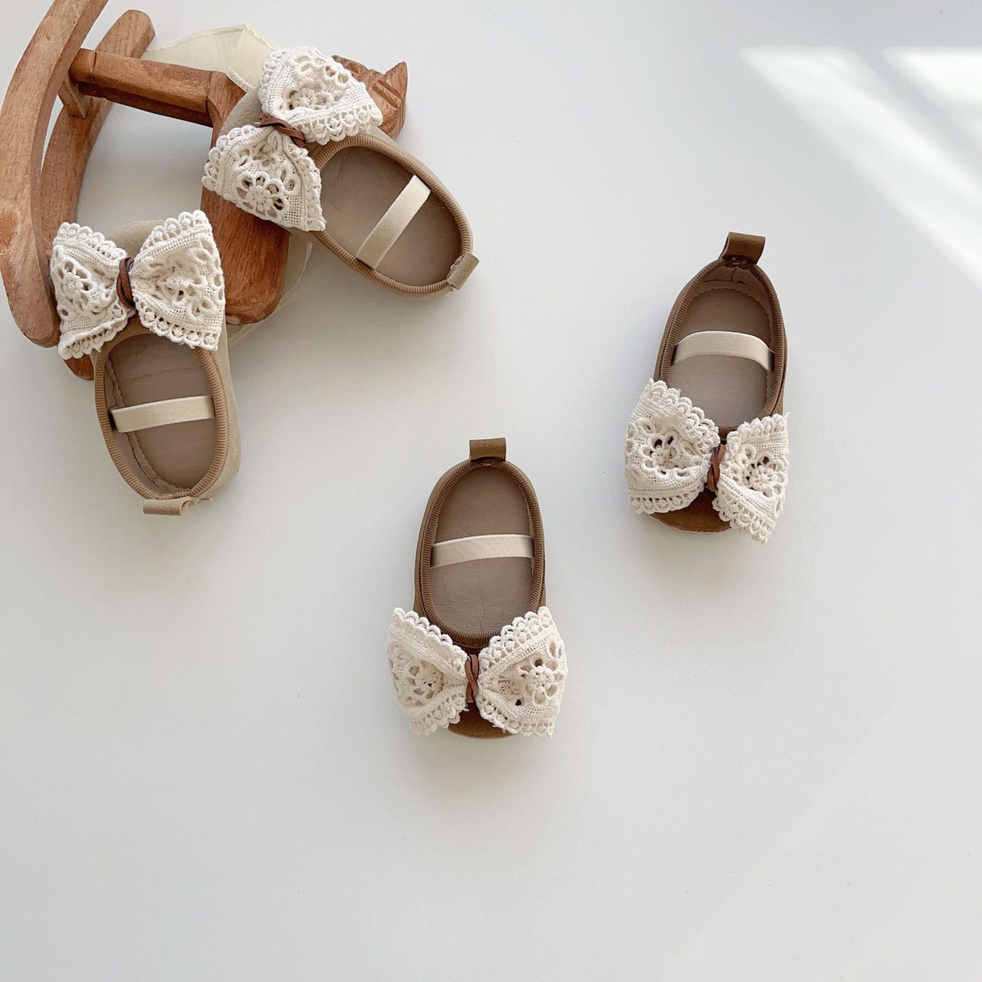 Spring Baby Girl Bow Sneakers – Soft Sole Outdoor Shoes, Non-Slip & Stylish for Toddlers