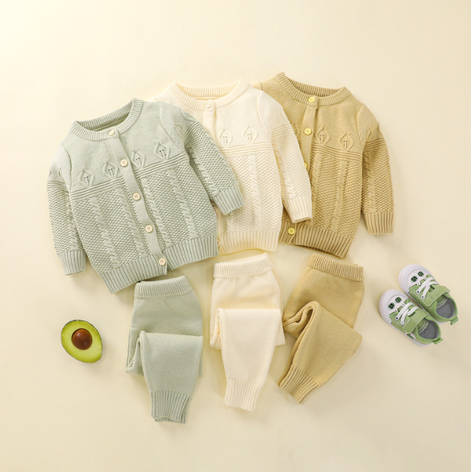 Baby Autumn Outfit – New Set with Jacket, Warm Split Design, Solid Color Round-Neck Cardigan Sweater (Spring & Autumn)